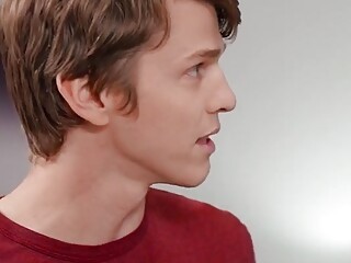 Zariah Aura needs to fuck