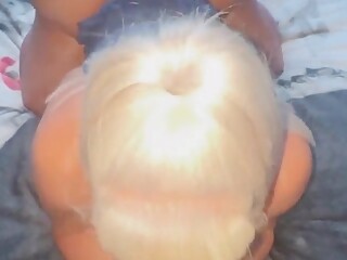 Farting all on that dick