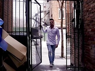 Leah Hayes I dont want to know your name just fuck me