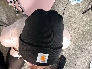 Beautiful blondie barebacked